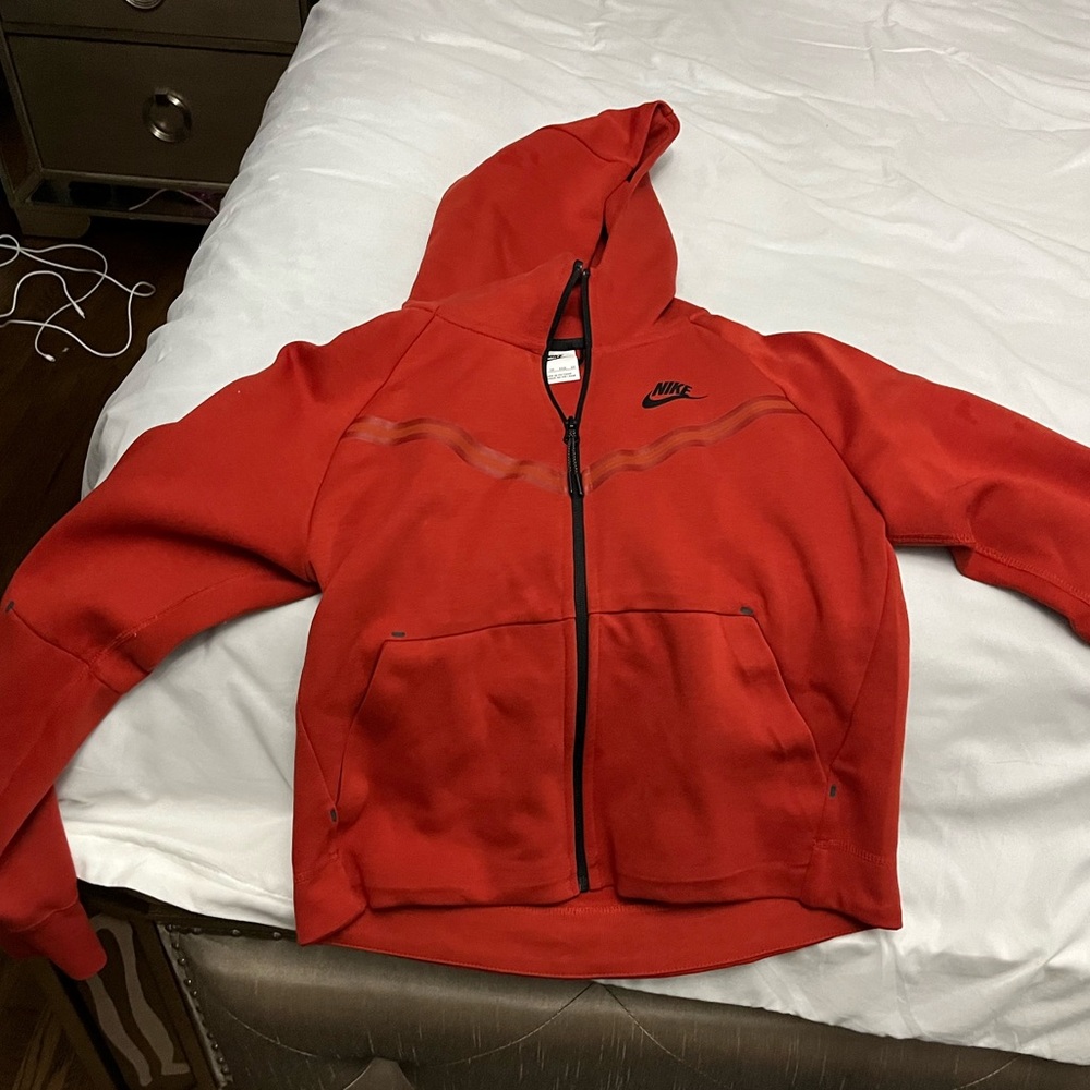 Burnt orange cropped nike tech jacket